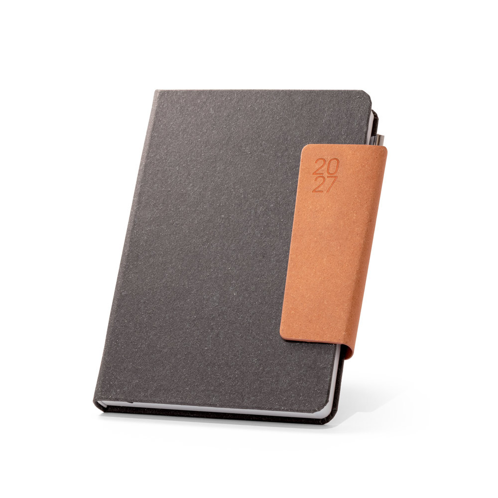 Agenda 2027 Com caneta Reciclada TAGORE A5-KS-66205